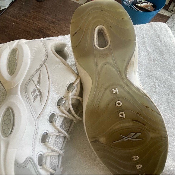 Reebok Question low size 11.5 - Picture 2 of 4